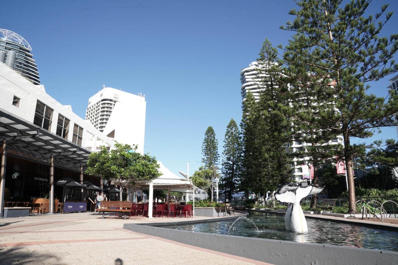 Beachfront On Oasis Centre, Air On Broadbeach 1503 골드코스트 외부 사진