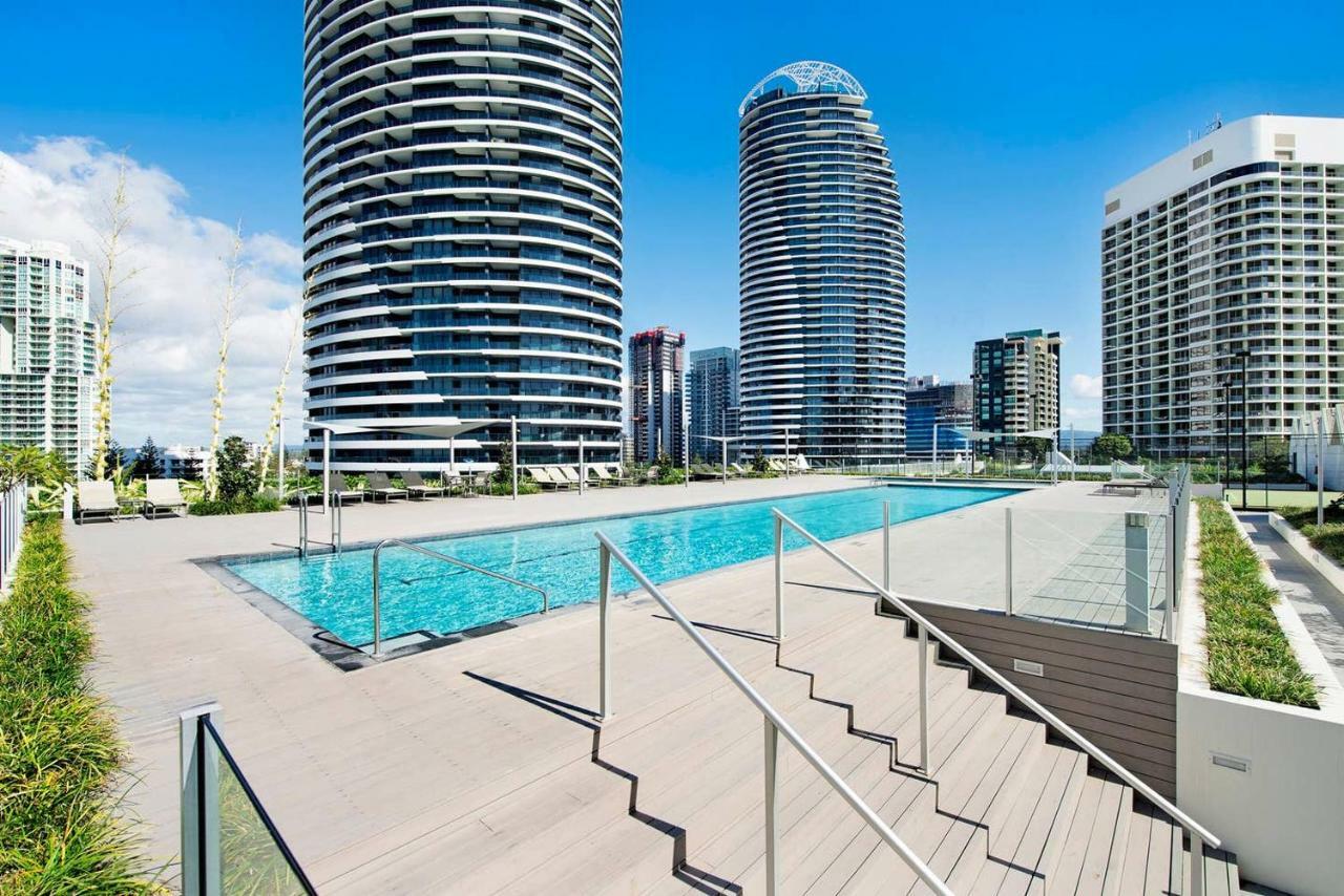 Beachfront On Oasis Centre, Air On Broadbeach 1503 골드코스트 외부 사진